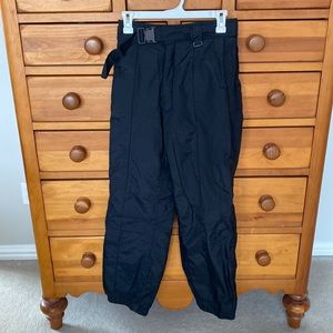 Black ski pants